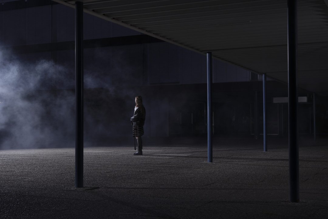 Rose Graf – EVERYTHING FALLS QUIET