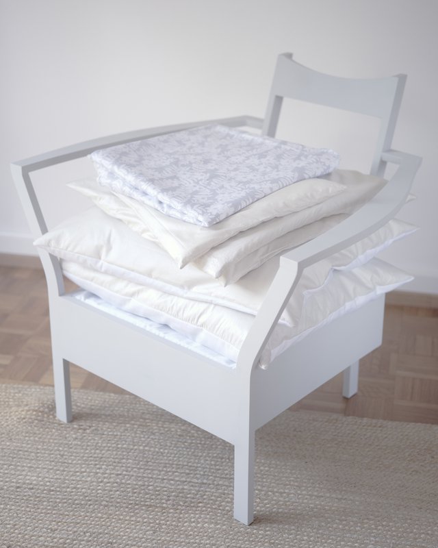 Isaure Nicolet – Doll Chair