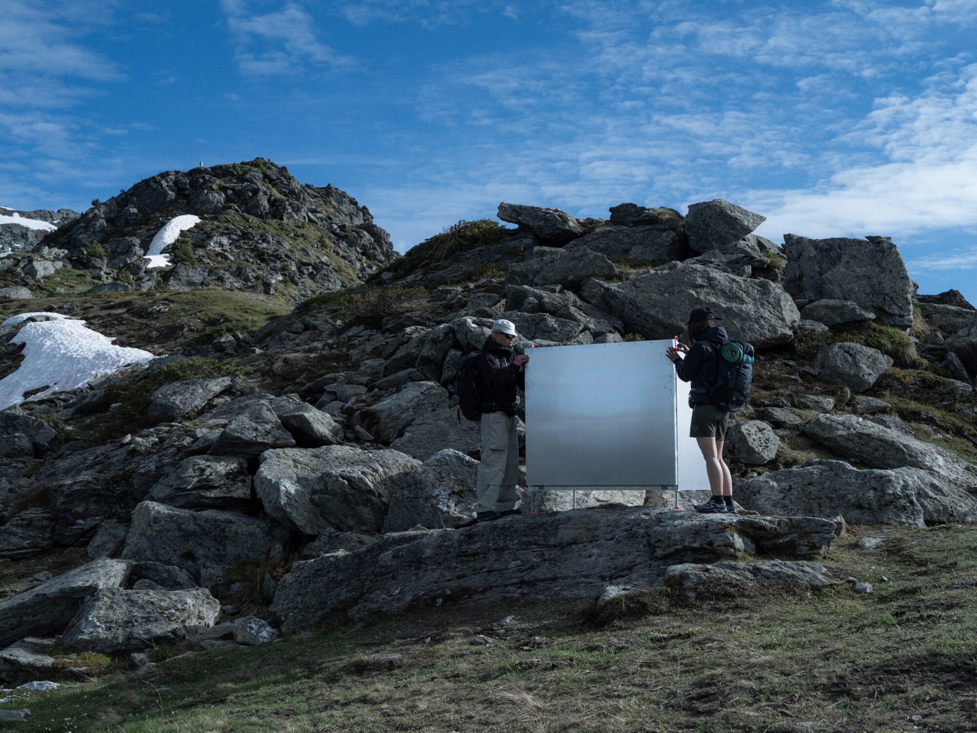 Latzoum_ECAL_jonasmeynet3_compressed.jpeg