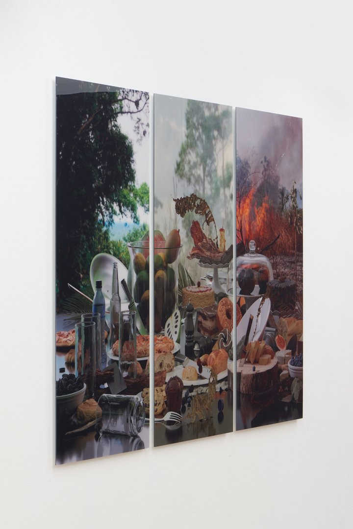 Human Rights Photography Prize to a graduate of ECAL