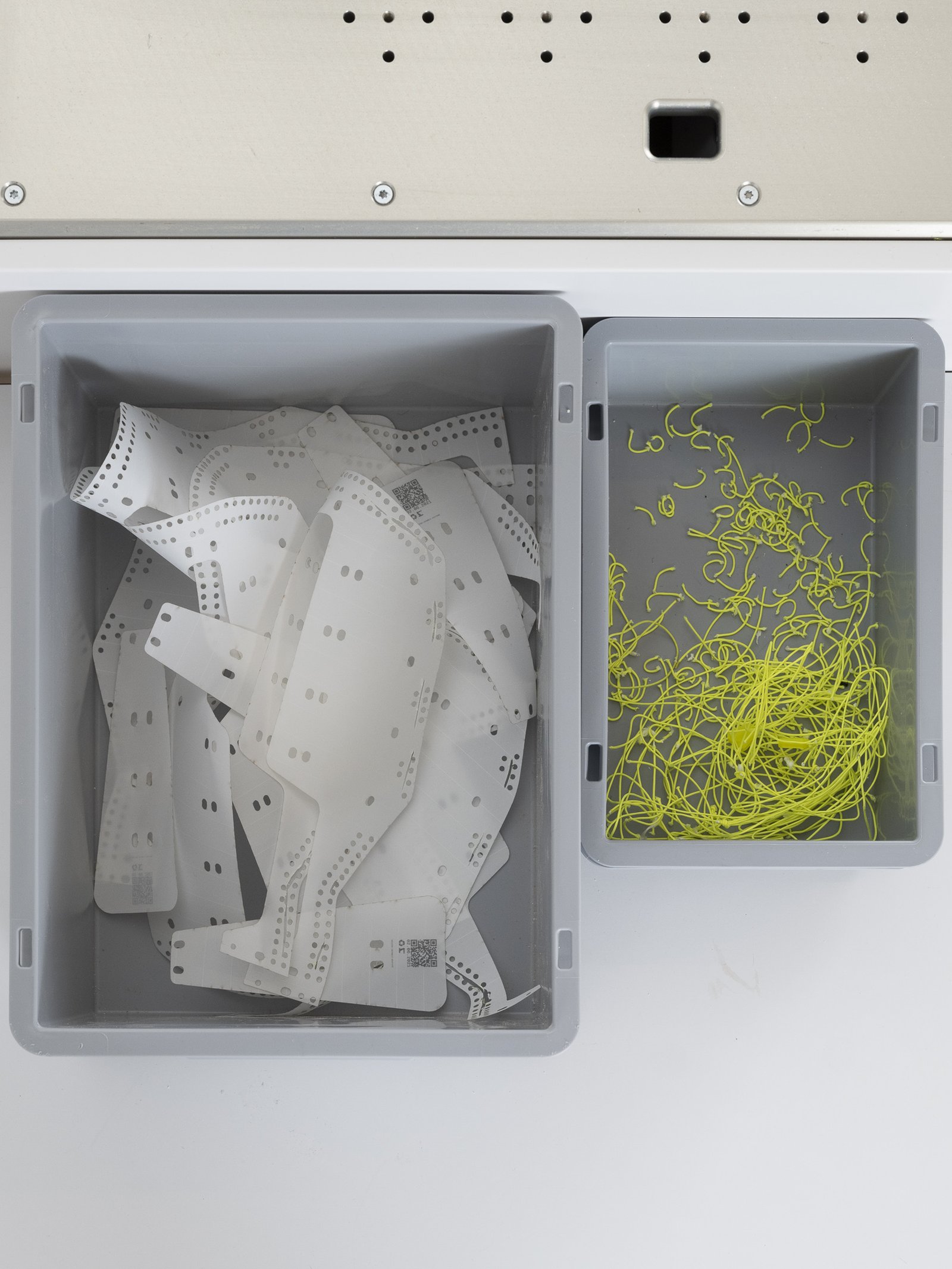 Design for Recycling through Automation and Robotics in Apparel Accessories and Footwear