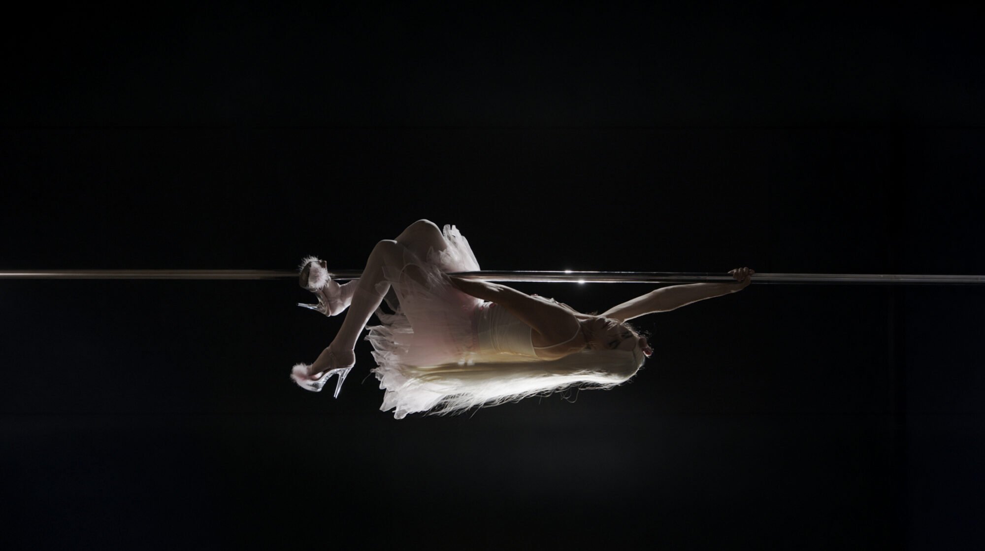 Petti-Toes-Grande_ECAL_Gërxhaliu-Morea_03_compressed.jpeg