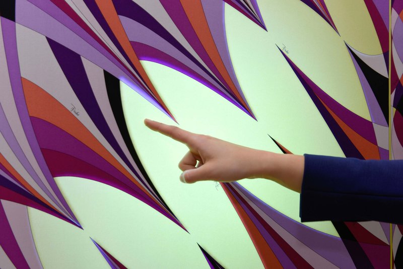 Interactive scarves