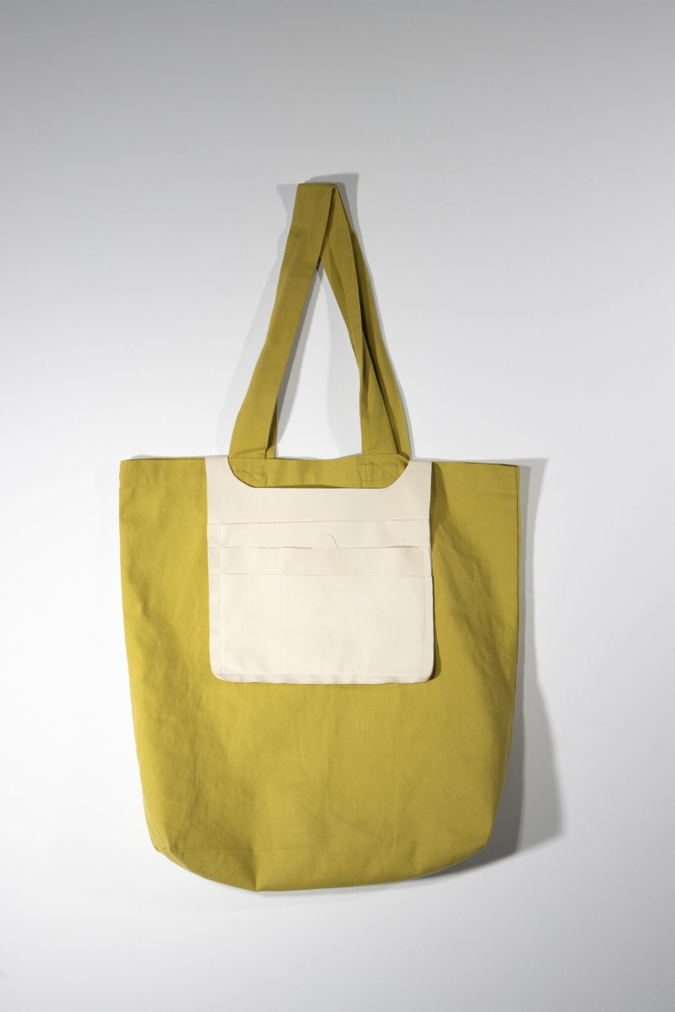 Acolyte_ECAL_Corno Chiara_12_compressed.jpeg