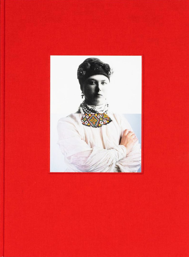 Darina Komm – Threads