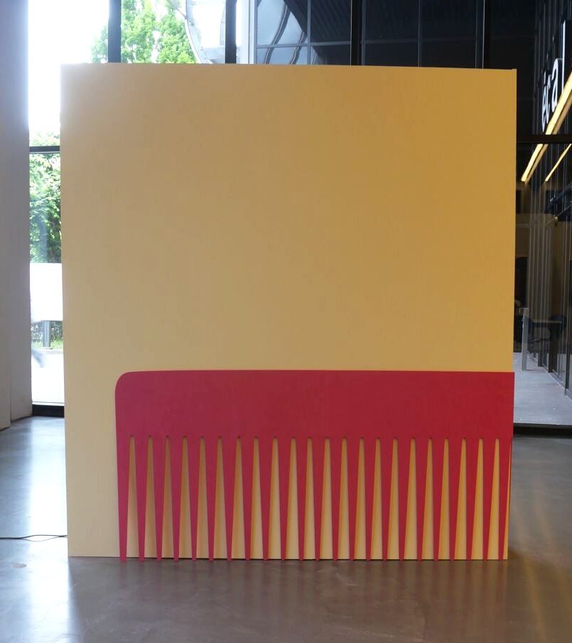 3_a peine déplacé_ECAL_martinelli malou_compressed.jpeg