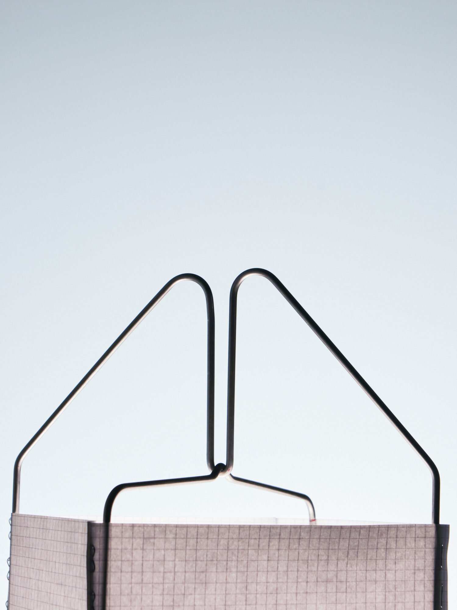 TheOfficeLamp_ECAL_HugovonHofsten_3_compressed.jpeg